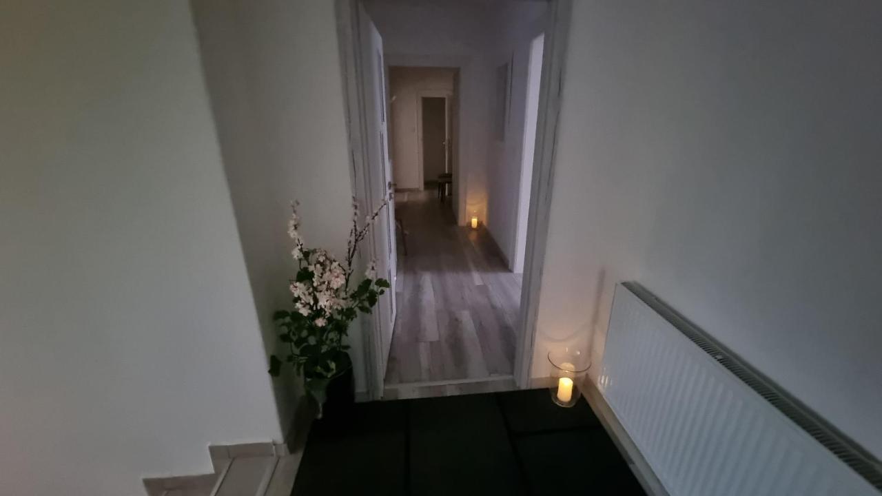 Apartament Apartman Centrum Mudronova Koszyce Zewnętrze zdjęcie